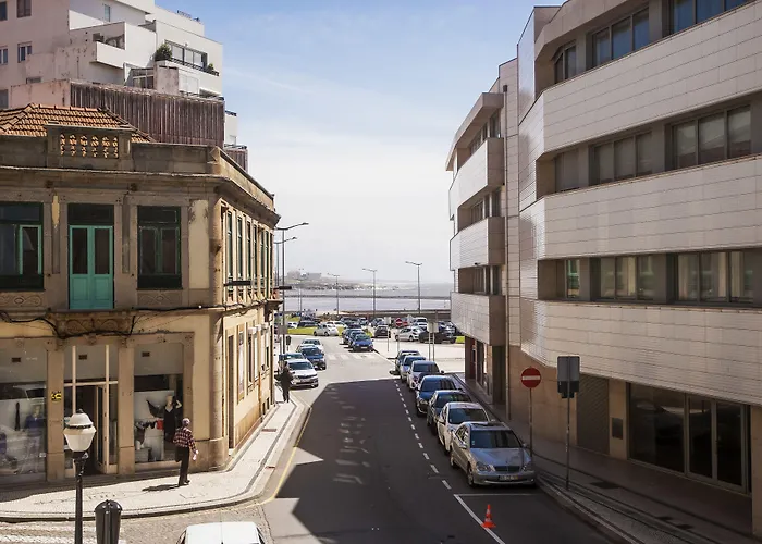 Lighthouse Apartment *