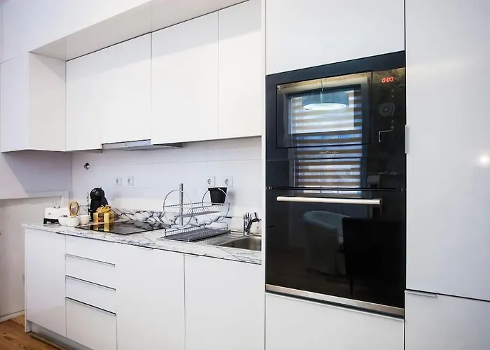 Lighthouse Apartman Porto