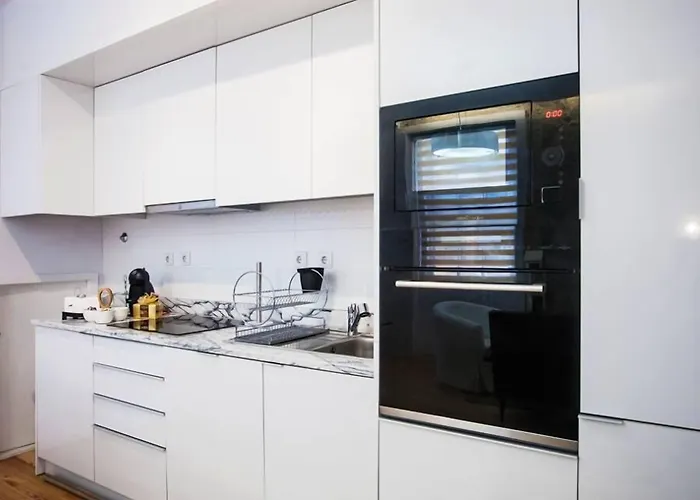 Lighthouse Apartman *