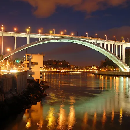 アパート Lighthouse