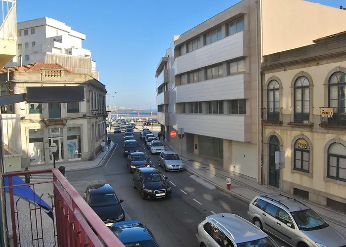 アパート Lighthouse *